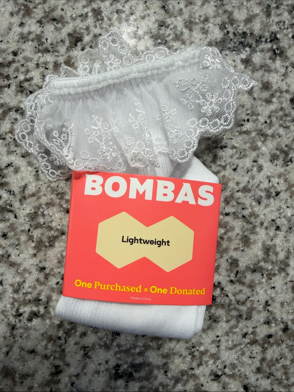 NWT Women’s Bombas White Ruffle Lace Quarter Socks
